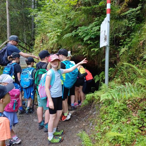 Hintere Hängebrücke