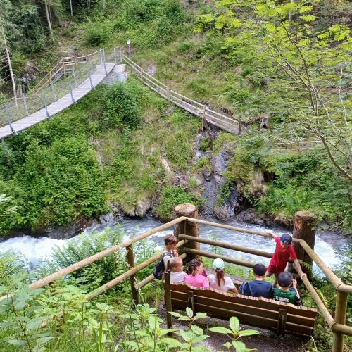 Hintere Hängebrücke