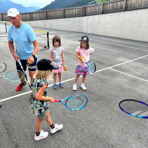 Tennis