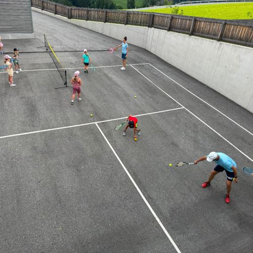 Tennis